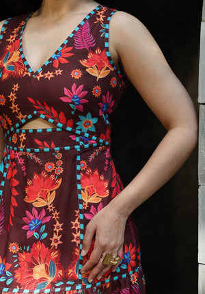 Side close-up view of Serena floral midi dress