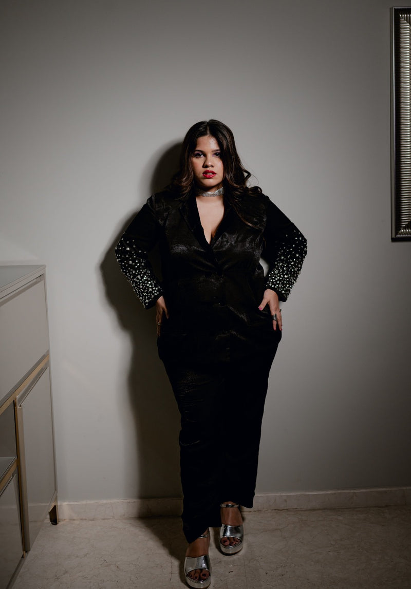 Blackout High-Waisted Straight Pants – Front View